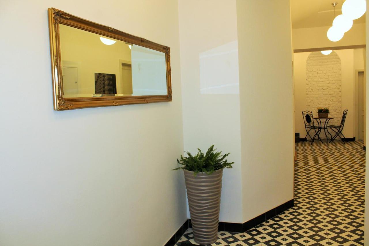 Adam Apartamento